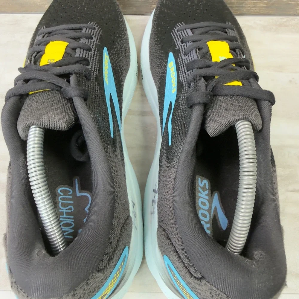 Brooks ghost 16